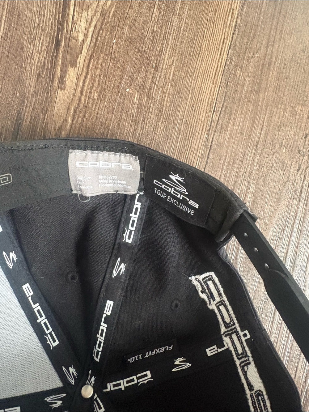 Men's Tour Exclusive Counts Performance Golf Hat - Picture 5 of 5